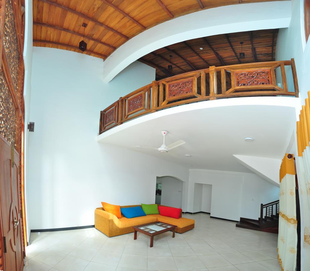 אינדורואה Falcon Villa מראה חיצוני תמונה
