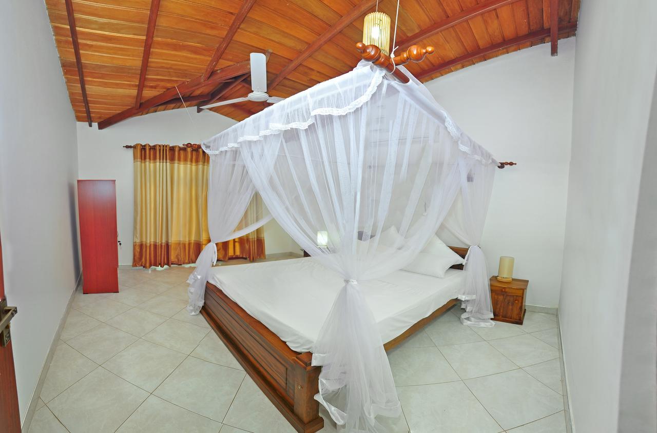 אינדורואה Falcon Villa מראה חיצוני תמונה